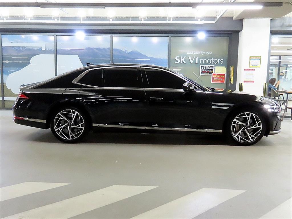 Genesis G90 - Vista 3