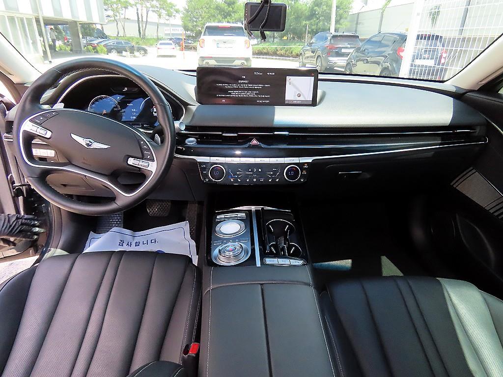 Genesis G80 - Vista 5