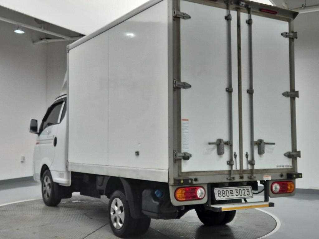 Small Truck Normal Box(High Deck) - Vista 2