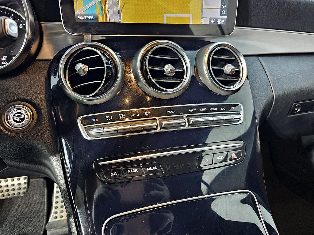 Mercedes Benz C Class 2019 Gris - Importación desde Corea - HF Imports Iquique - Foto 13