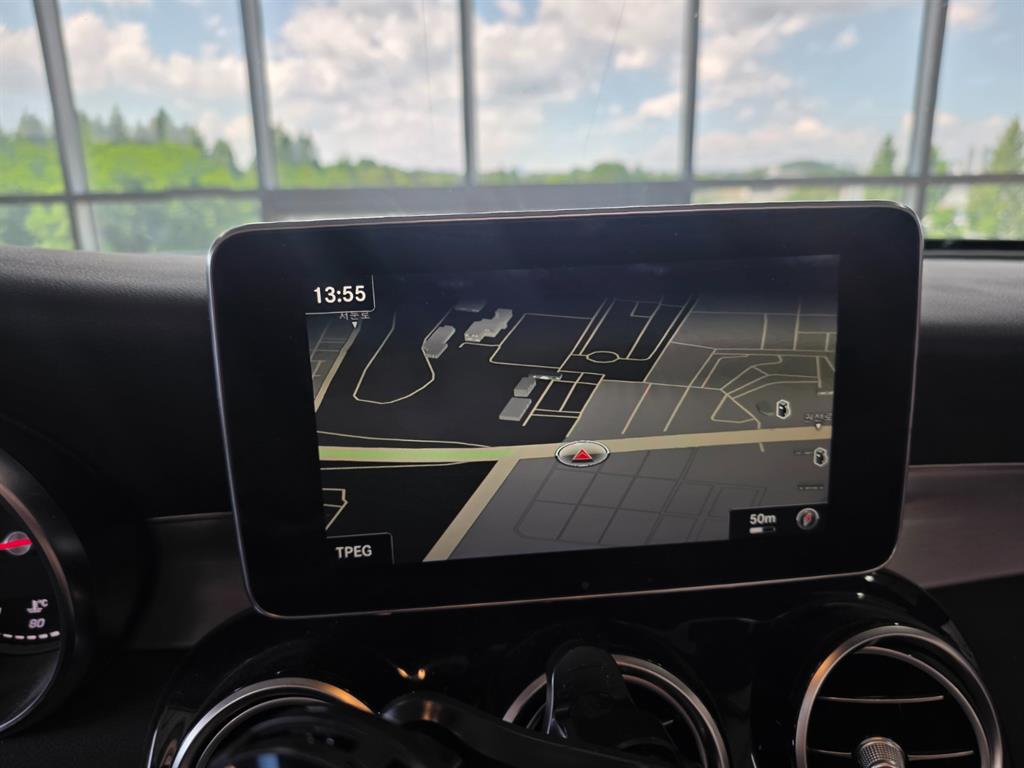 Mercedes Benz C Class - Vista 10