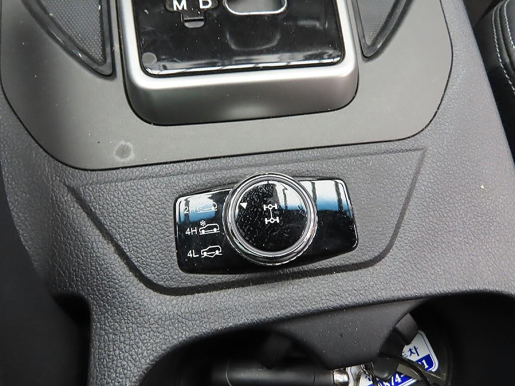 Ssangyong Rexton 2019 Café - Importación desde Corea - HF Imports Iquique - Foto 13