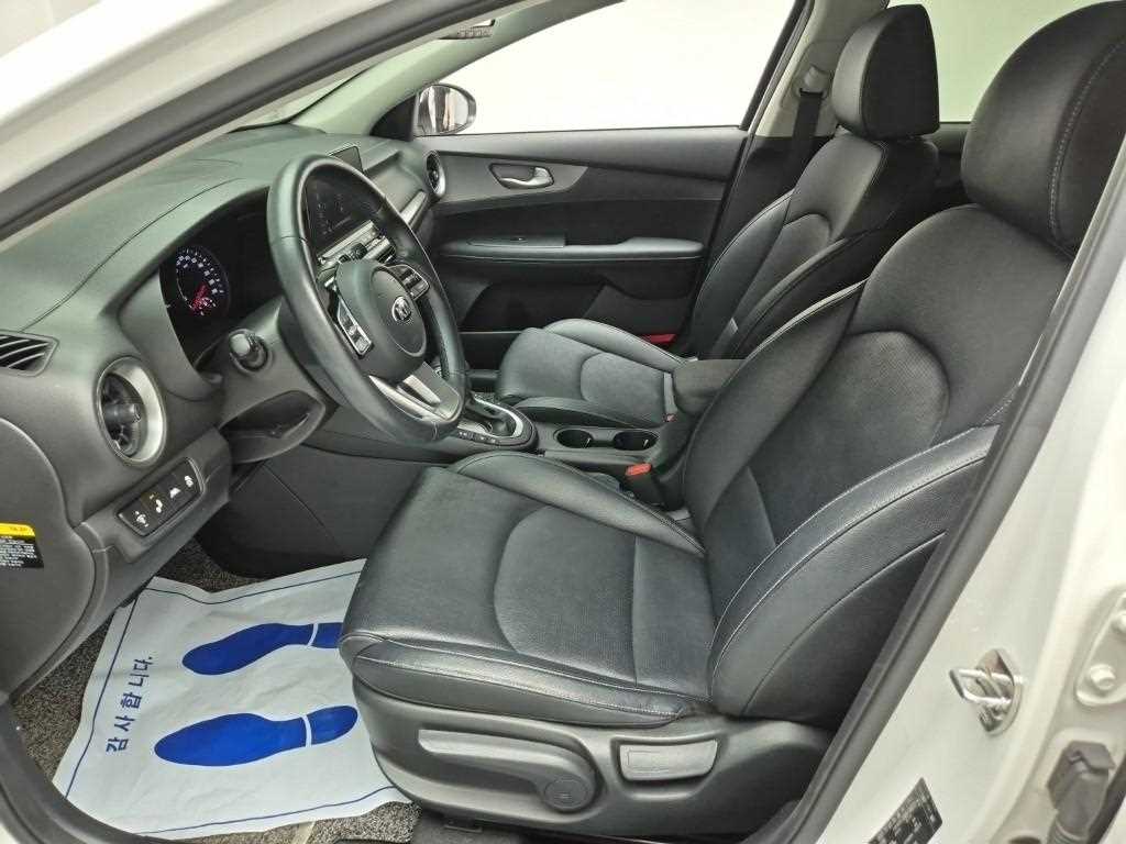 KIA K3 - Vista 11
