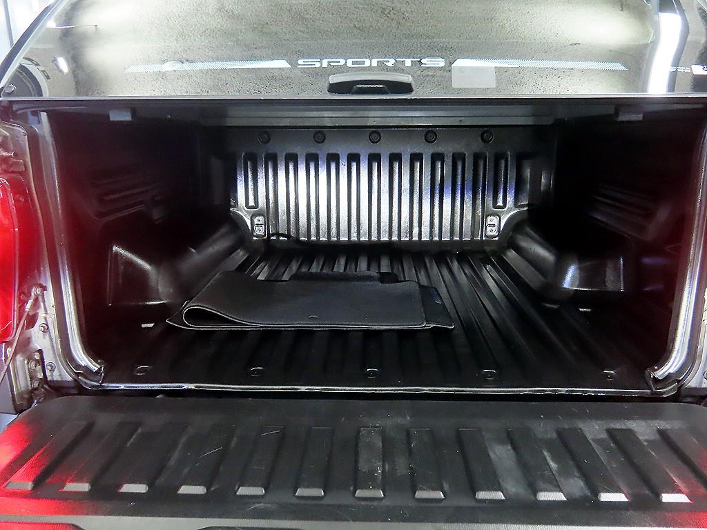 Ssangyong Rexton 2022 Gris - Importación desde Corea - HF Imports Iquique - Foto 17