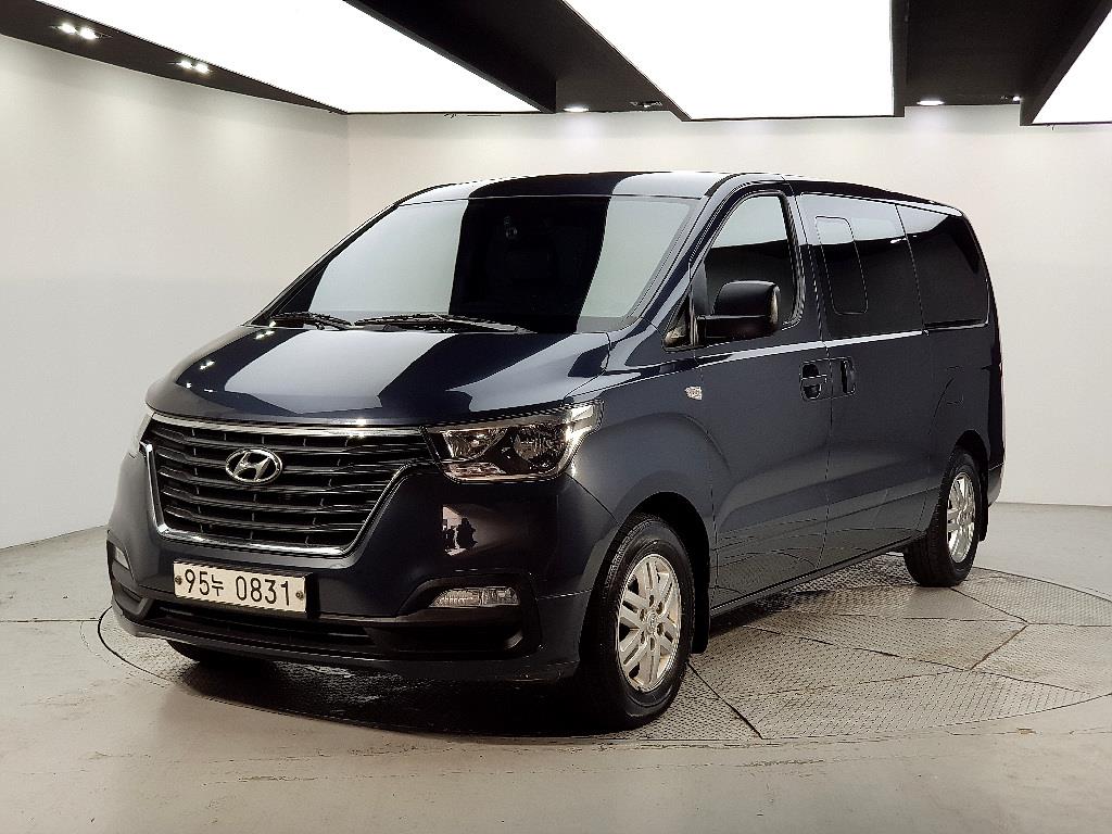HYUNDAI Starex 2019 Gris - Importación desde Corea - HF Imports Iquique - Foto 1