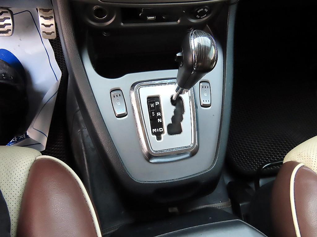 Ssangyong Korando - Vista 11