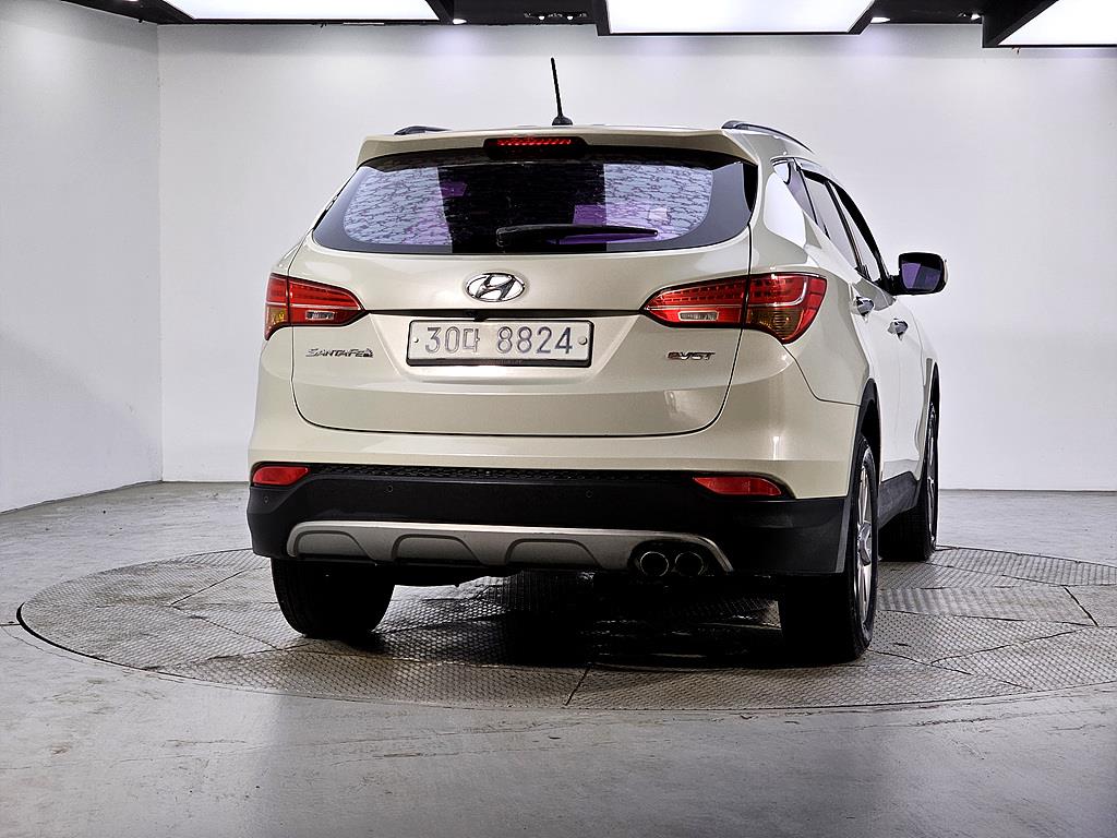 HYUNDAI Santa Fe - Vista 3