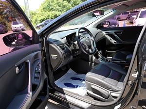 HYUNDAI Avante - Vista 12