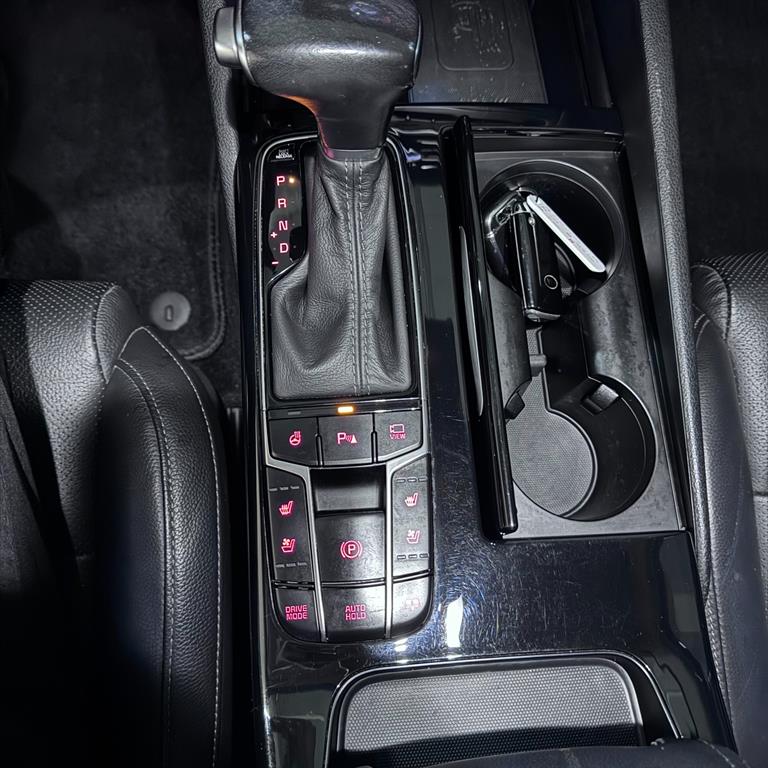 KIA K7 - Vista 9