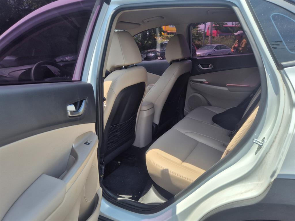 HYUNDAI Kona 2018 Blanco - Importación desde Corea - HF Imports Iquique - Foto 17
