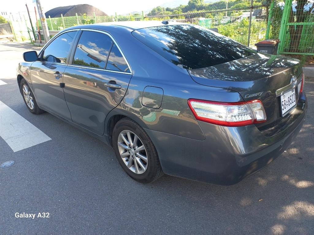 Toyota Camry - Vista 6