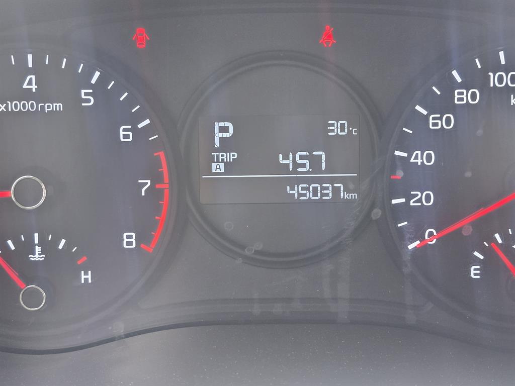 KIA Morning - Vista 5