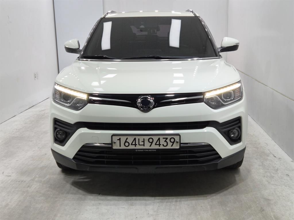 Ssangyong Tivoli 2021 Blanco - Importación desde Corea - HF Imports Iquique - Foto 1