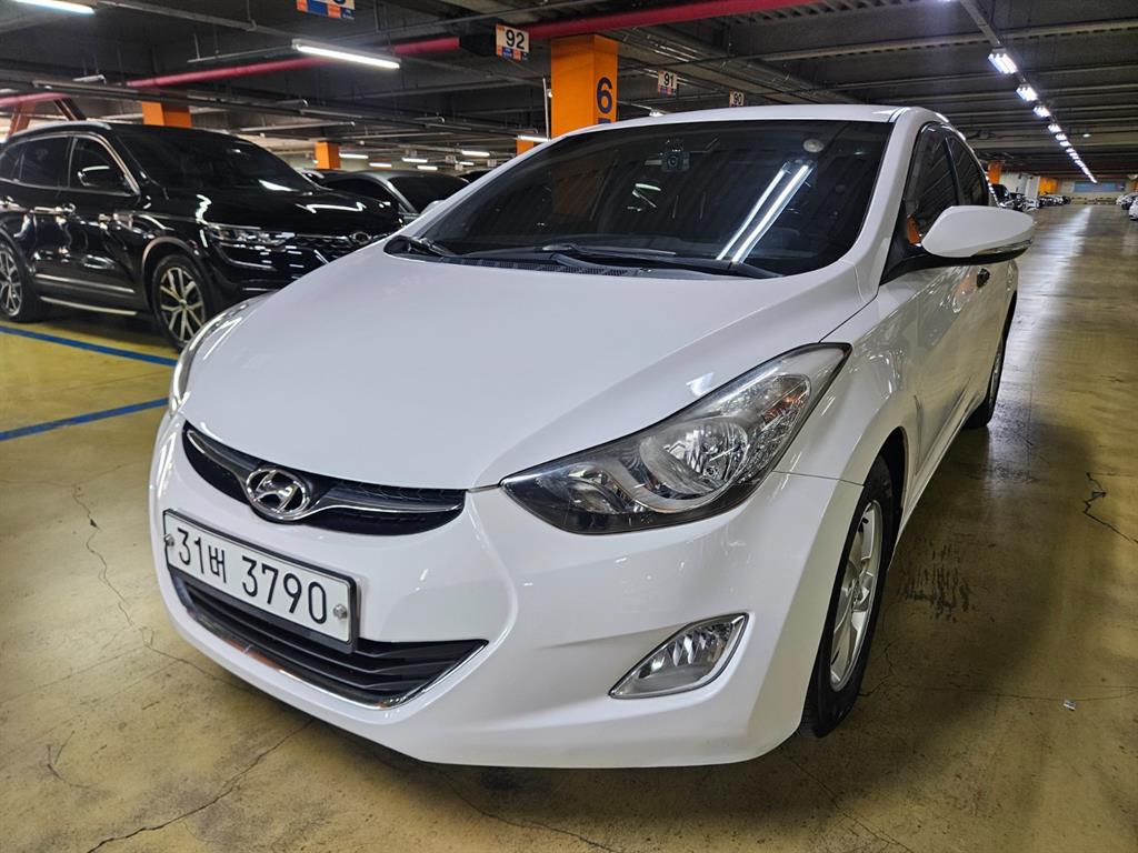 HYUNDAI Avante 2013 Blanco - Importación desde Corea - HF Imports Iquique - Foto 1