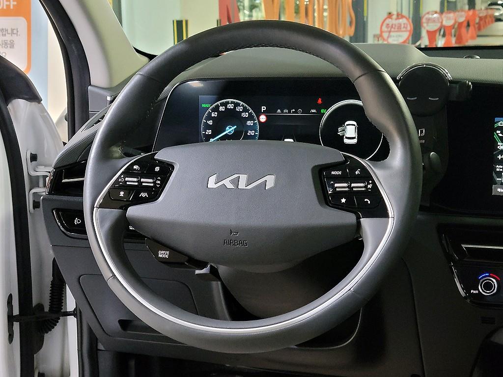 KIA Niro - Vista 9