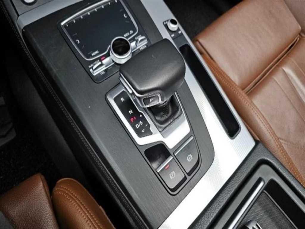 Audi Q5 - Vista 9