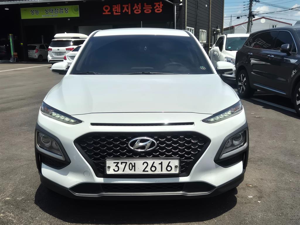 HYUNDAI Kona - Vista 12