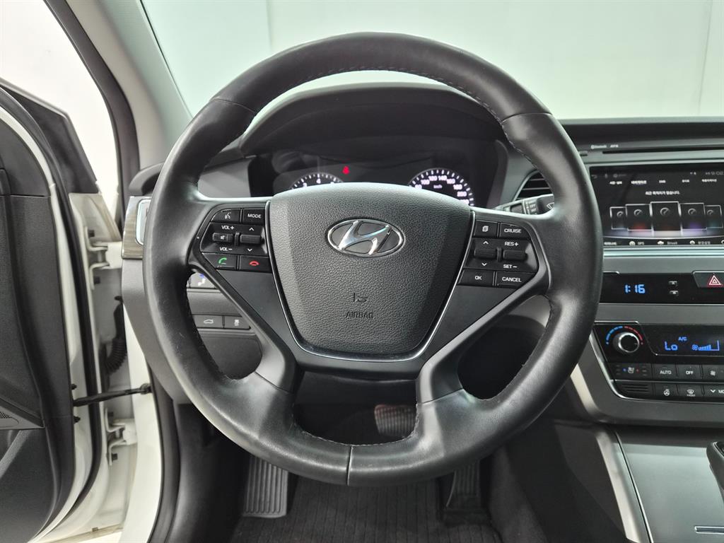 HYUNDAI Sonata - Vista 7