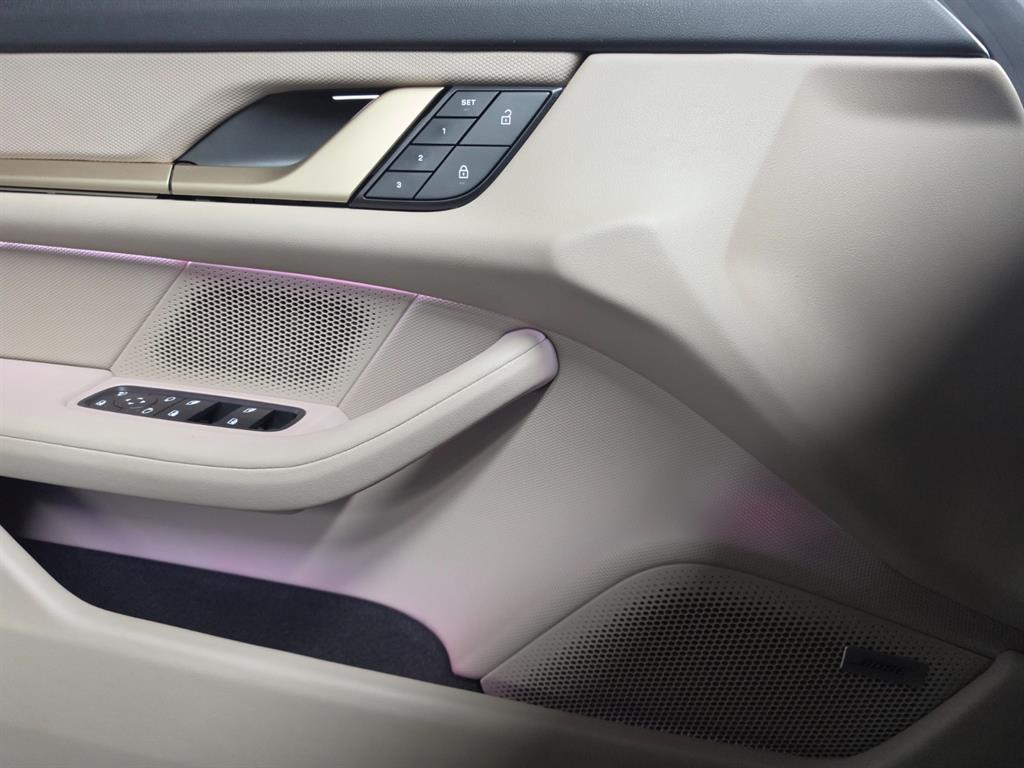 Porsche Taycan - Vista 7