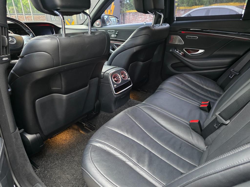 Mercedes Benz S Class - Vista 6