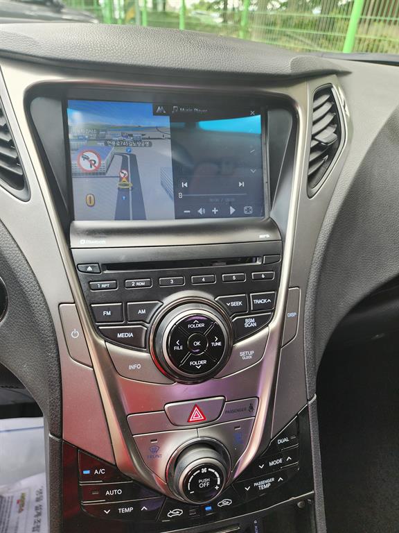 HYUNDAI Grandeur 2012 Negro - Importación desde Corea - HF Imports Iquique - Foto 13