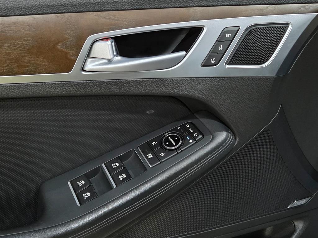 HYUNDAI Genesis 2016 Negro - Importación desde Corea - HF Imports Iquique - Foto 15