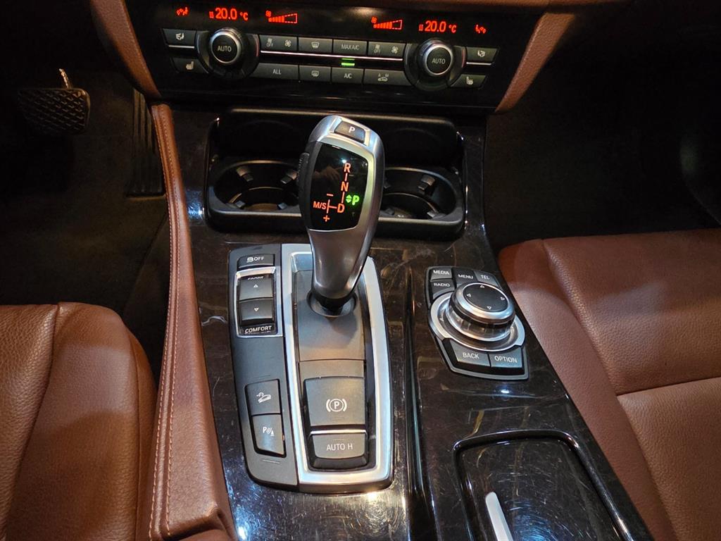 BMW 5 Series - Vista 11