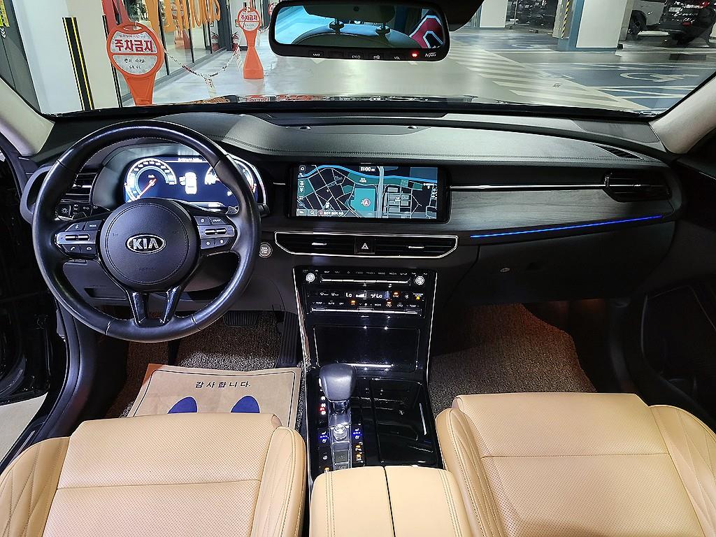 KIA K7 - Vista 6