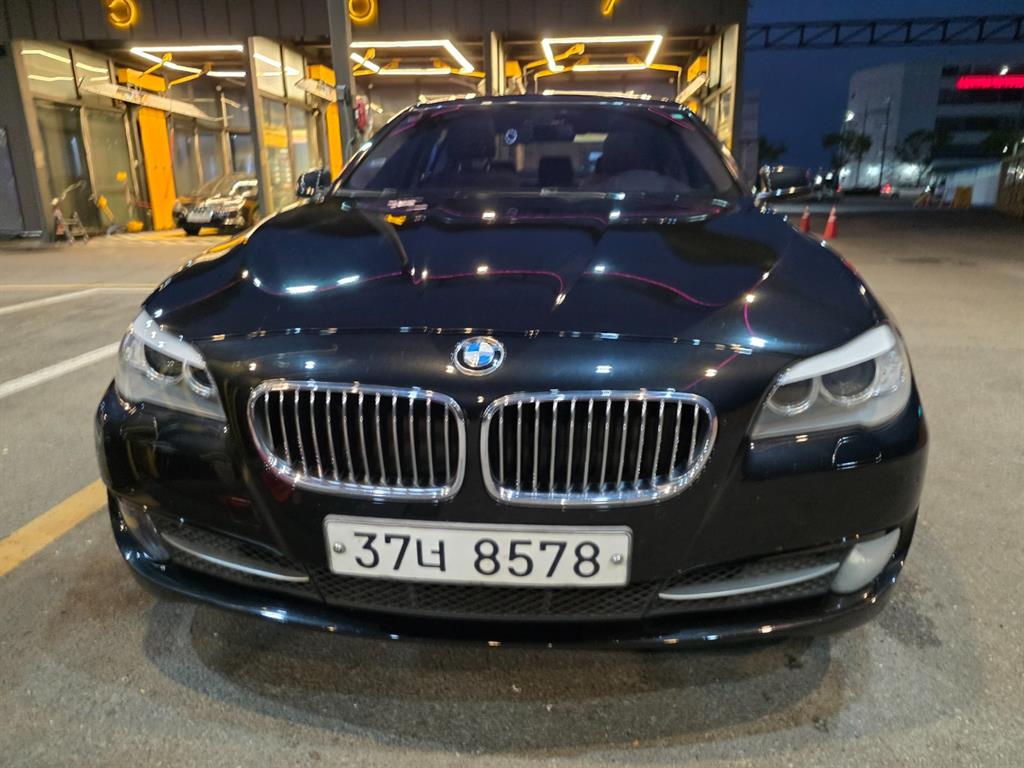 BMW 5 Series 2013 Negro - Importación desde Corea - HF Imports Iquique - Foto 1