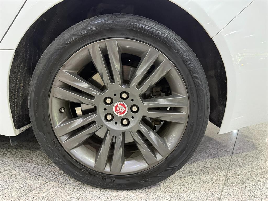 Jaguar XF 2018 Blanco - Importación desde Corea - HF Imports Iquique - Foto 20