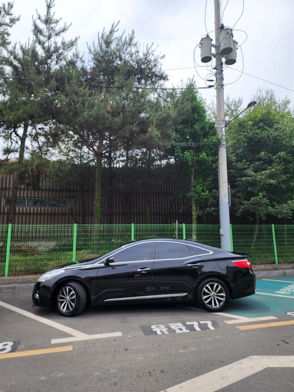 HYUNDAI Grandeur - Vista 7