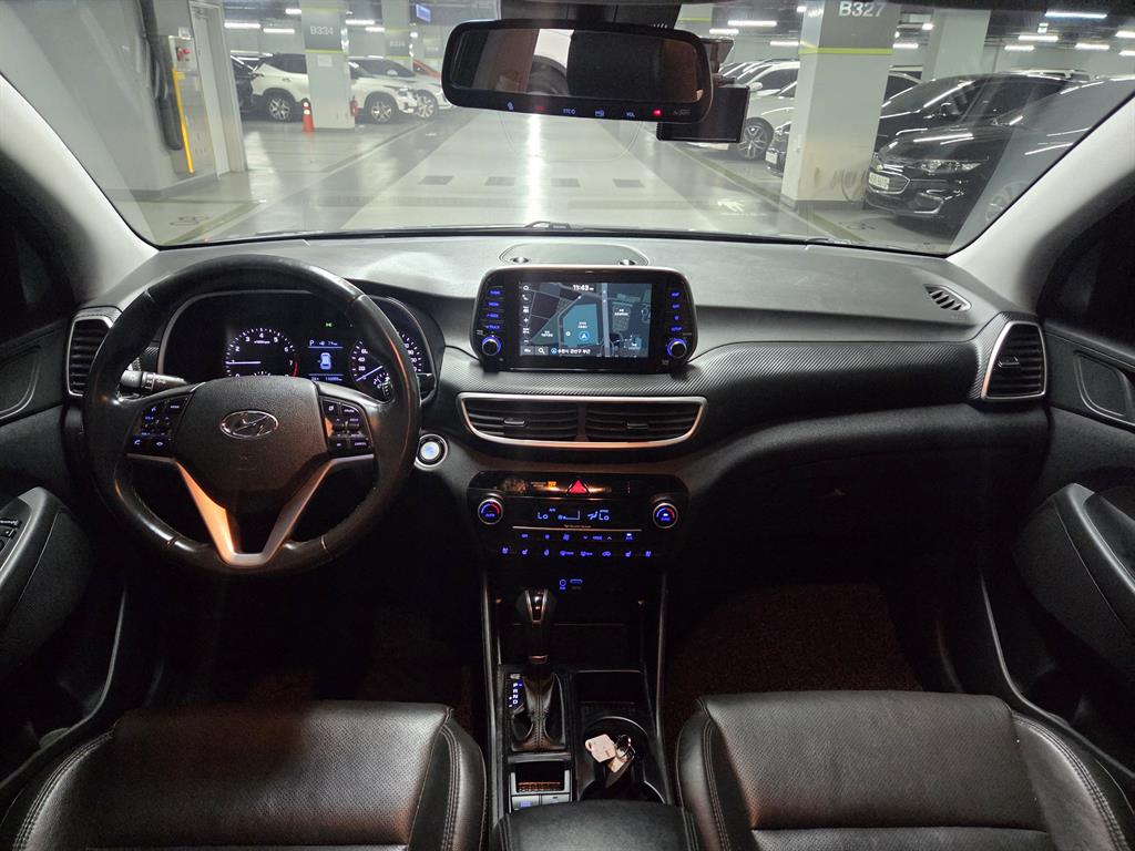 HYUNDAI Tucson - Vista 5