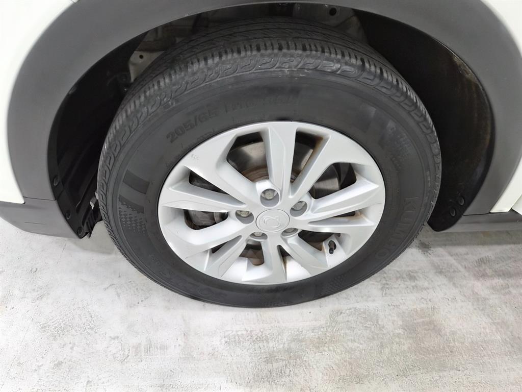 Ssangyong Tivoli 2021 Blanco - Importación desde Corea - HF Imports Iquique - Foto 17