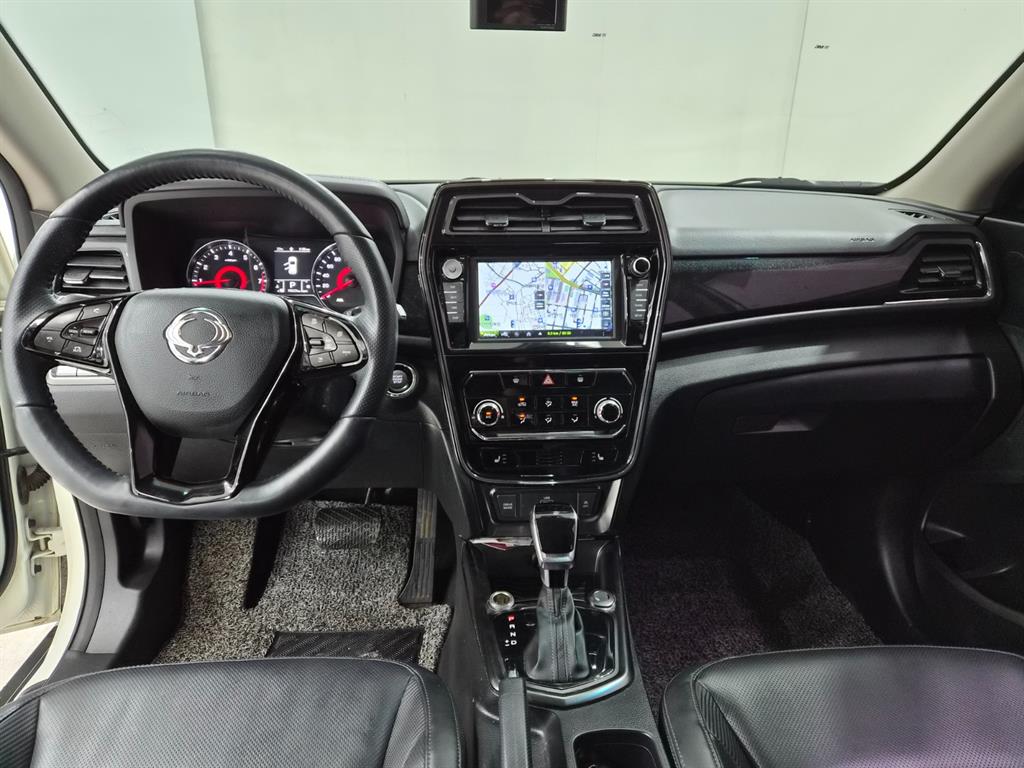 Ssangyong Tivoli - Vista 8