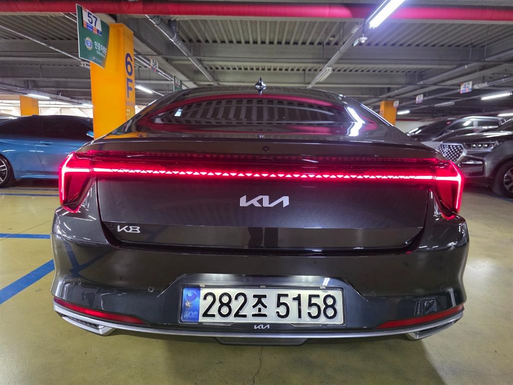 KIA K8 - Vista 4