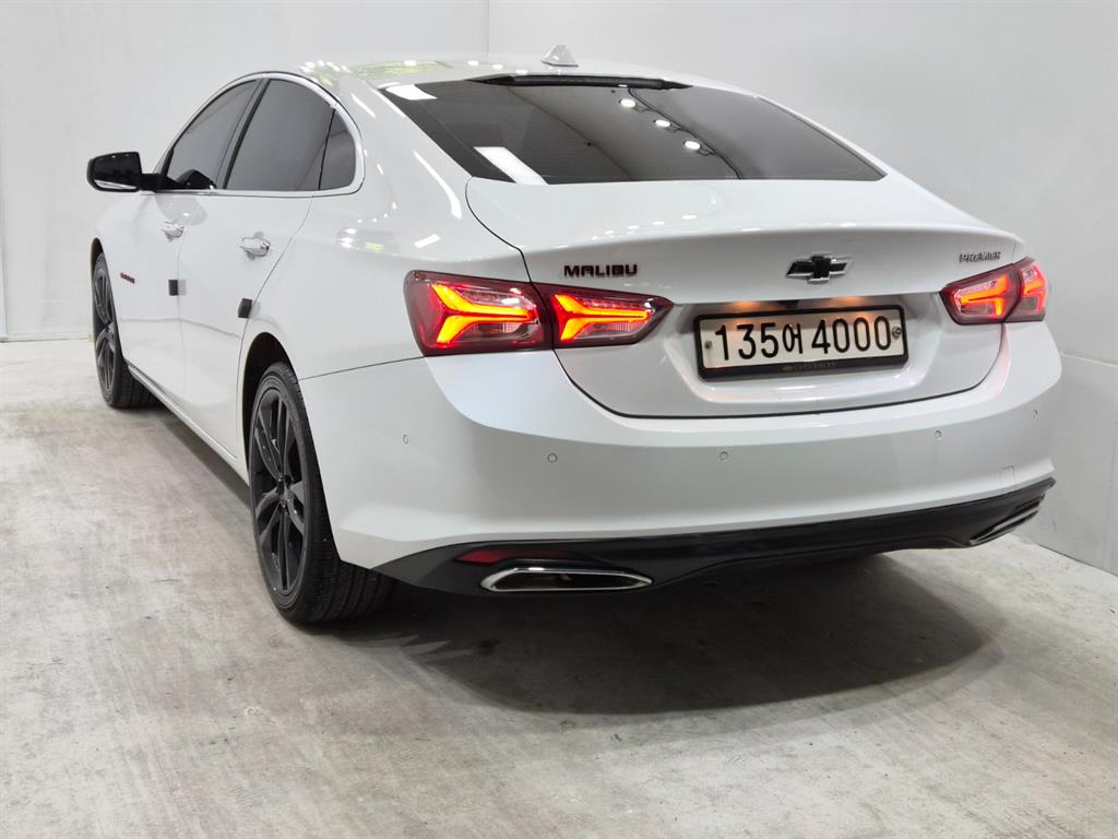 Chevrolet Malibu - Vista 4