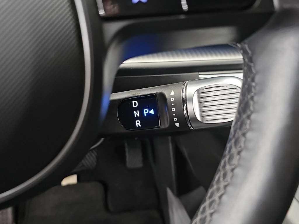 HYUNDAI Ioniq 6 - Vista 8