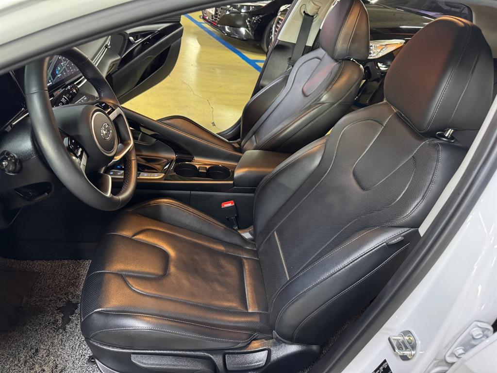 HYUNDAI Avante - Vista 10