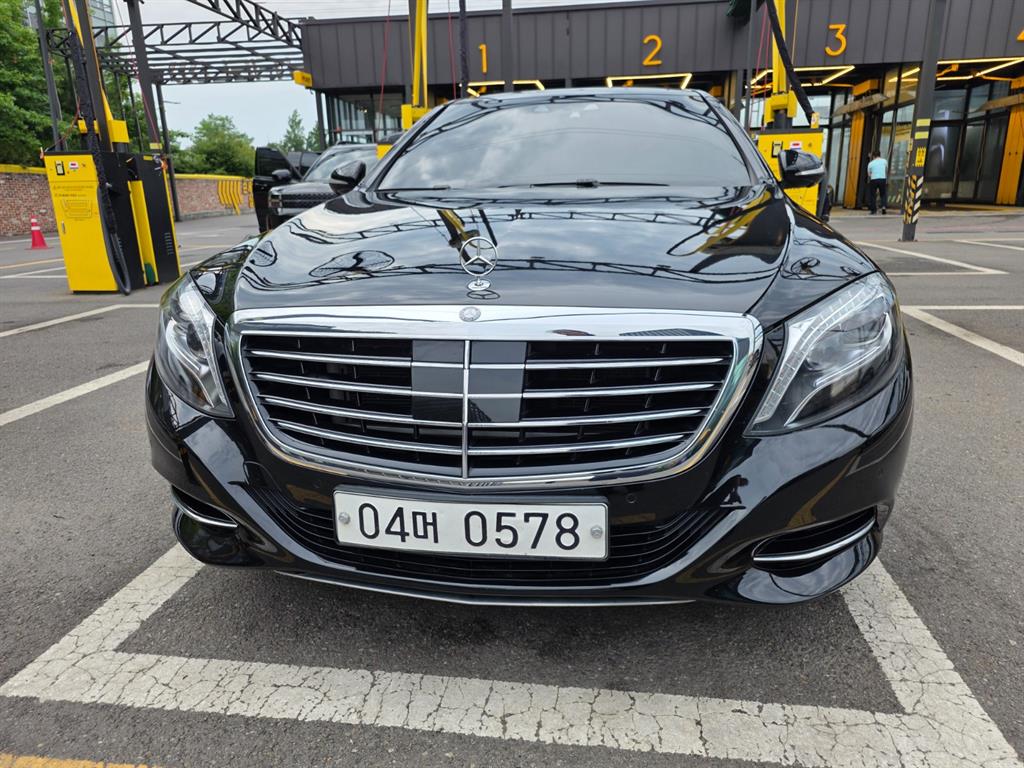 Mercedes Benz S Class 2016 Negro - Importación desde Corea - HF Imports Iquique - Foto 1
