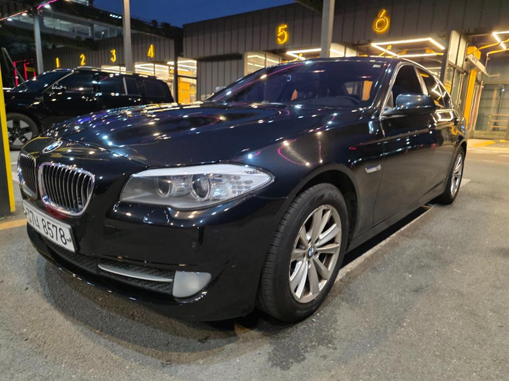 BMW 5 Series - Vista 2