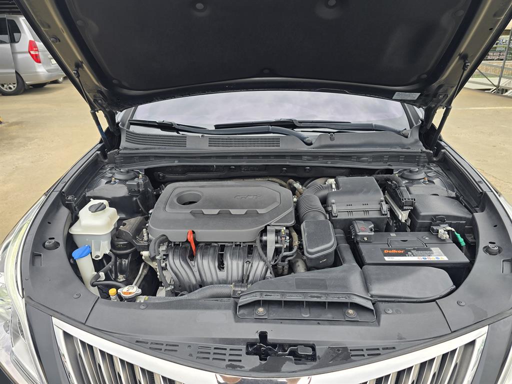 HYUNDAI Grandeur - Vista 5