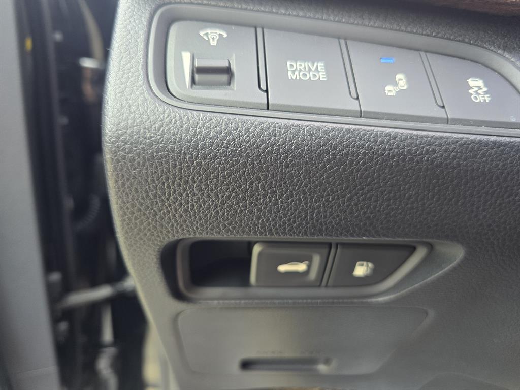 HYUNDAI Grandeur - Vista 12