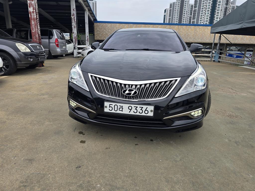HYUNDAI Grandeur 2015 Negro - Importación desde Corea - HF Imports Iquique - Foto 1