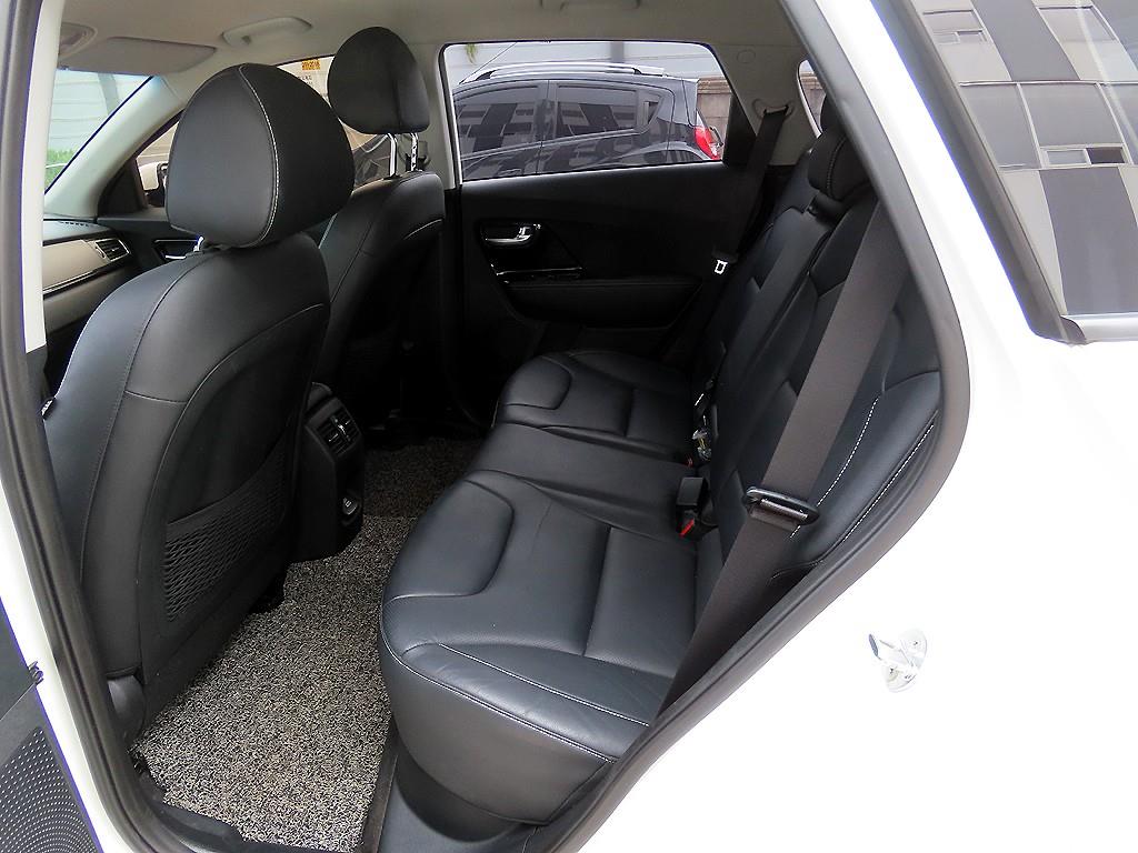KIA Niro - Vista 6