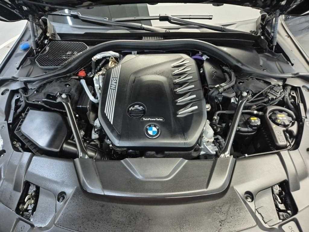 BMW 7 Series - Vista 5