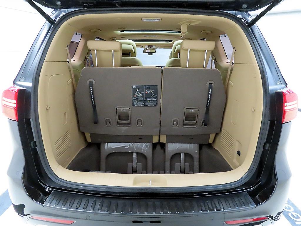 KIA Carnival 2017 - Importación desde Corea - HF Imports Iquique - Foto 18