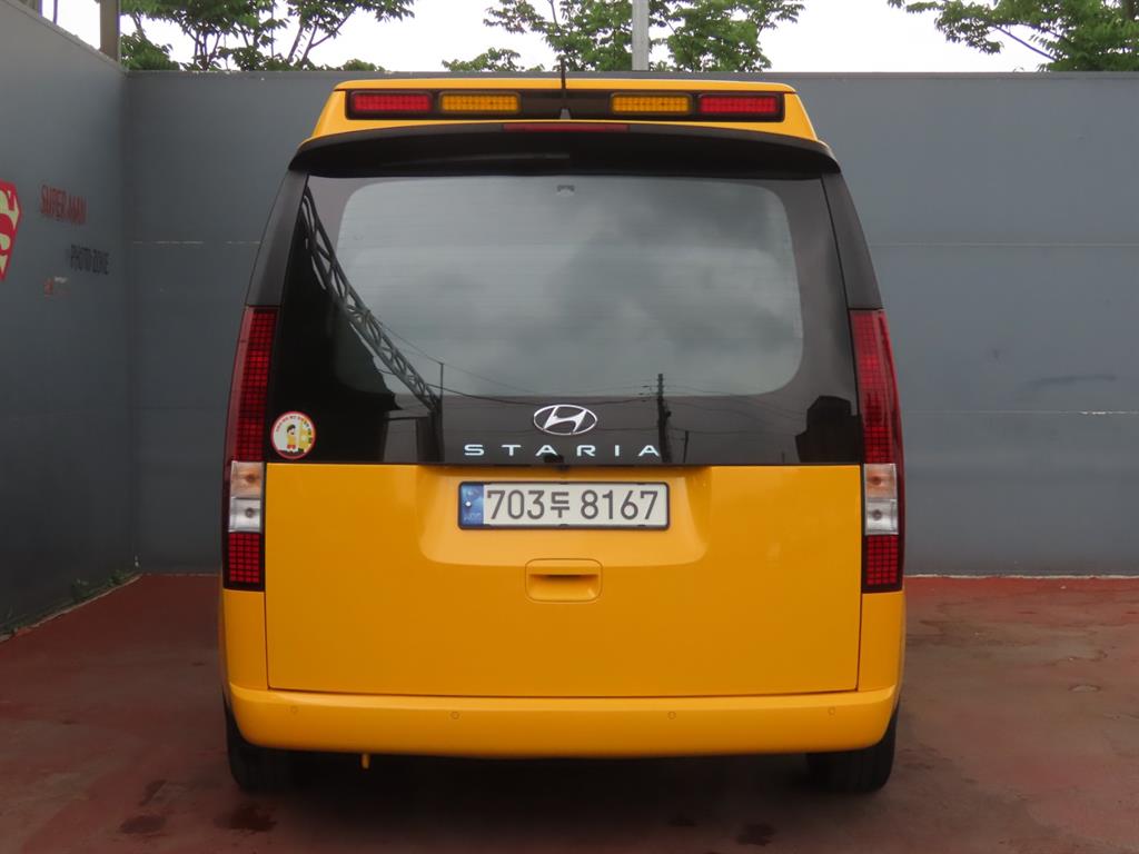 HYUNDAI Staria - Vista 7