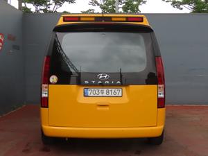 HYUNDAI Staria - Vista 8