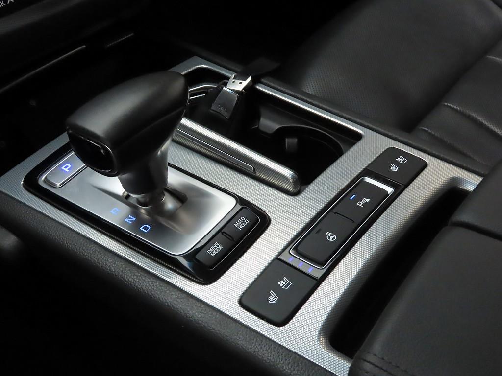 Genesis G80 - Vista 11
