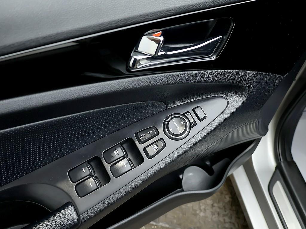 HYUNDAI Sonata 2011 Gris - Importación desde Corea - HF Imports Iquique - Foto 13